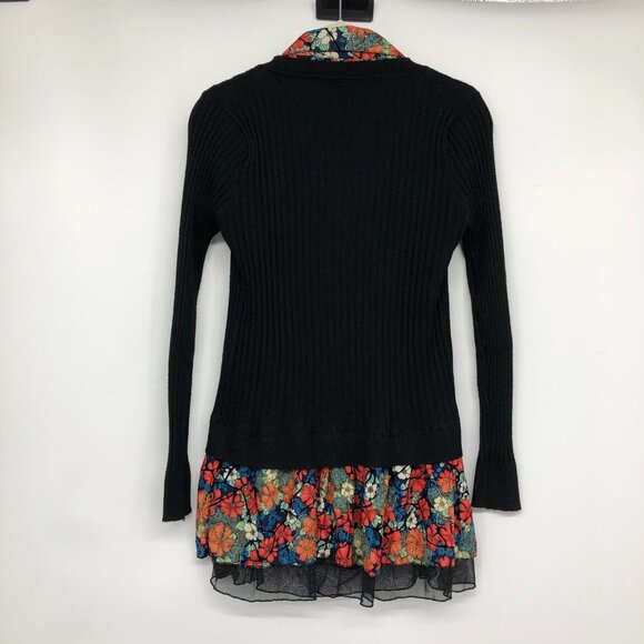 Red Multicolor Floral Silk Blend Collared tunic Attached Black Cardigan Set - Picture 2 of 15